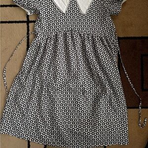 Black and White Casual Sundress with Peter Pan Collar